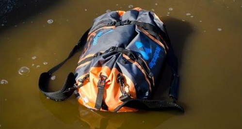 Универсальная водонепроницаемая туристическая сумка - рюкзак Aquapac 701