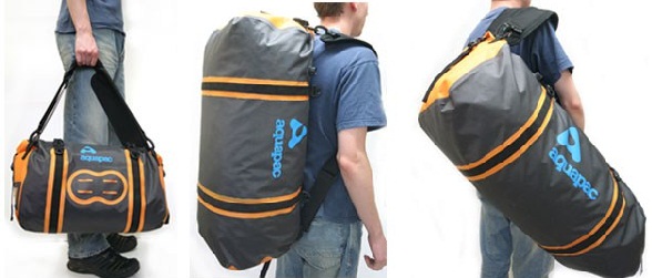 Туристическую сумку Upano Waterproof Duffel можно носить за плечами, как рюкзак или на одном плече, как обычную сумку или в руке